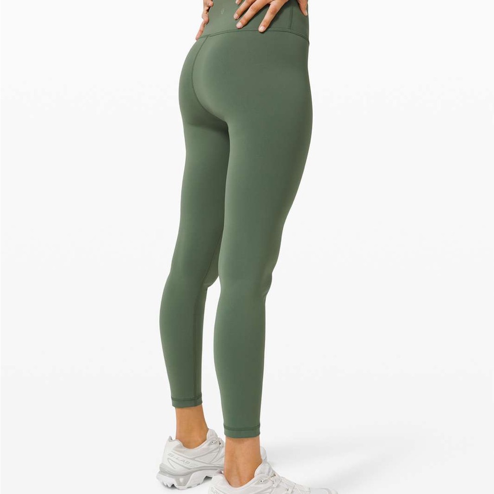 Lululemon Align 28” High Rise Legging in Algae Green